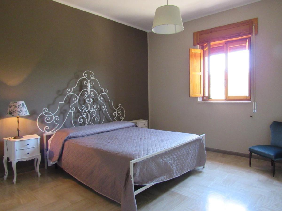 Casa Il Giovane Alloro มาร์ตินาฟรังกา ภายนอก รูปภาพ