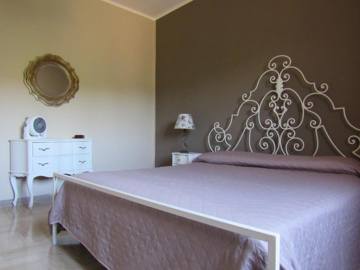 Casa Il Giovane Alloro มาร์ตินาฟรังกา ภายนอก รูปภาพ